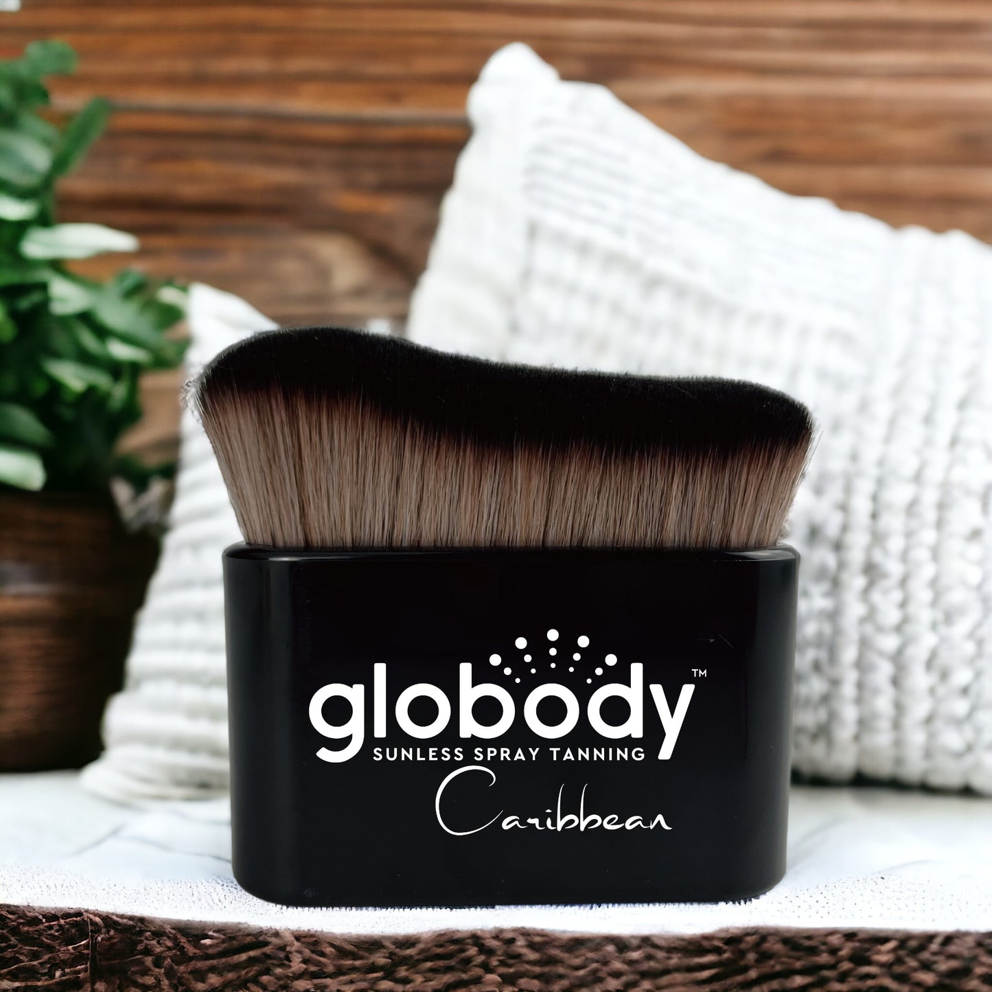 Kabuki Glo Brush